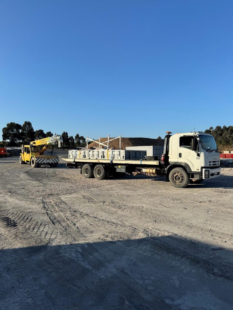 Isuzu Tilt Tray FVZ 100